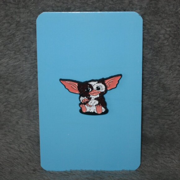 1980s Movie Gremlins Gizmo Metal Enamel Pin 25101A2 - Picture 3 of 7